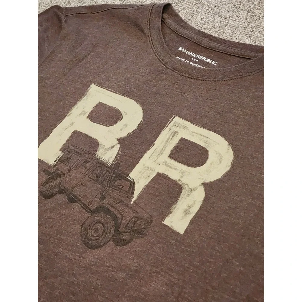 Banana Republic Men's T-Shirt, Size Large, Brown, Cotton, Short Sleeve, Jeep